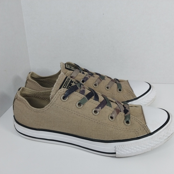 Converse All Stars Chuck Taylors Juniors Size 4 Olive Green Camo Sneakers Shoes - Picture 7 of 10